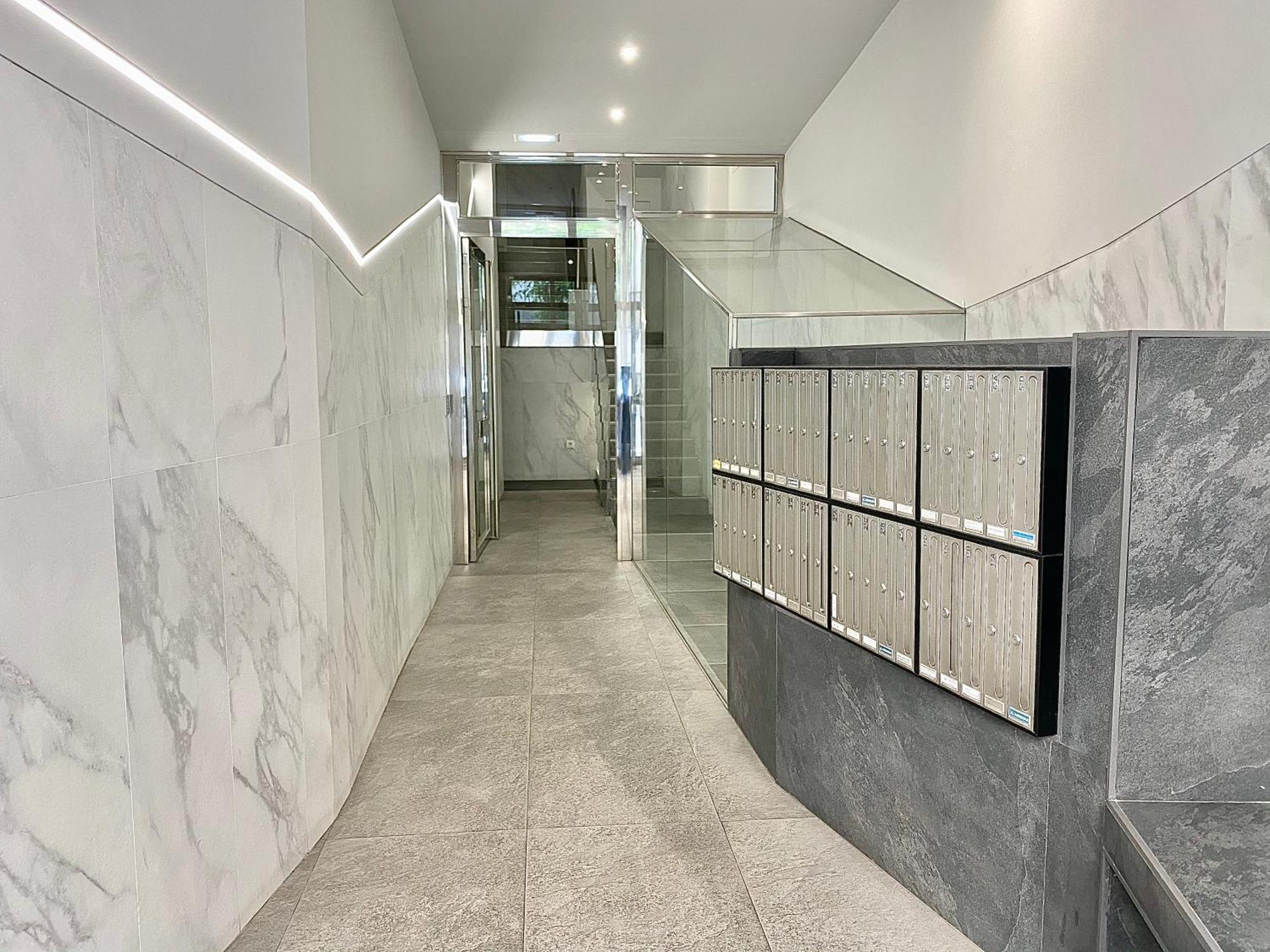 Housing Leon Marigold Apartment Bagian luar foto