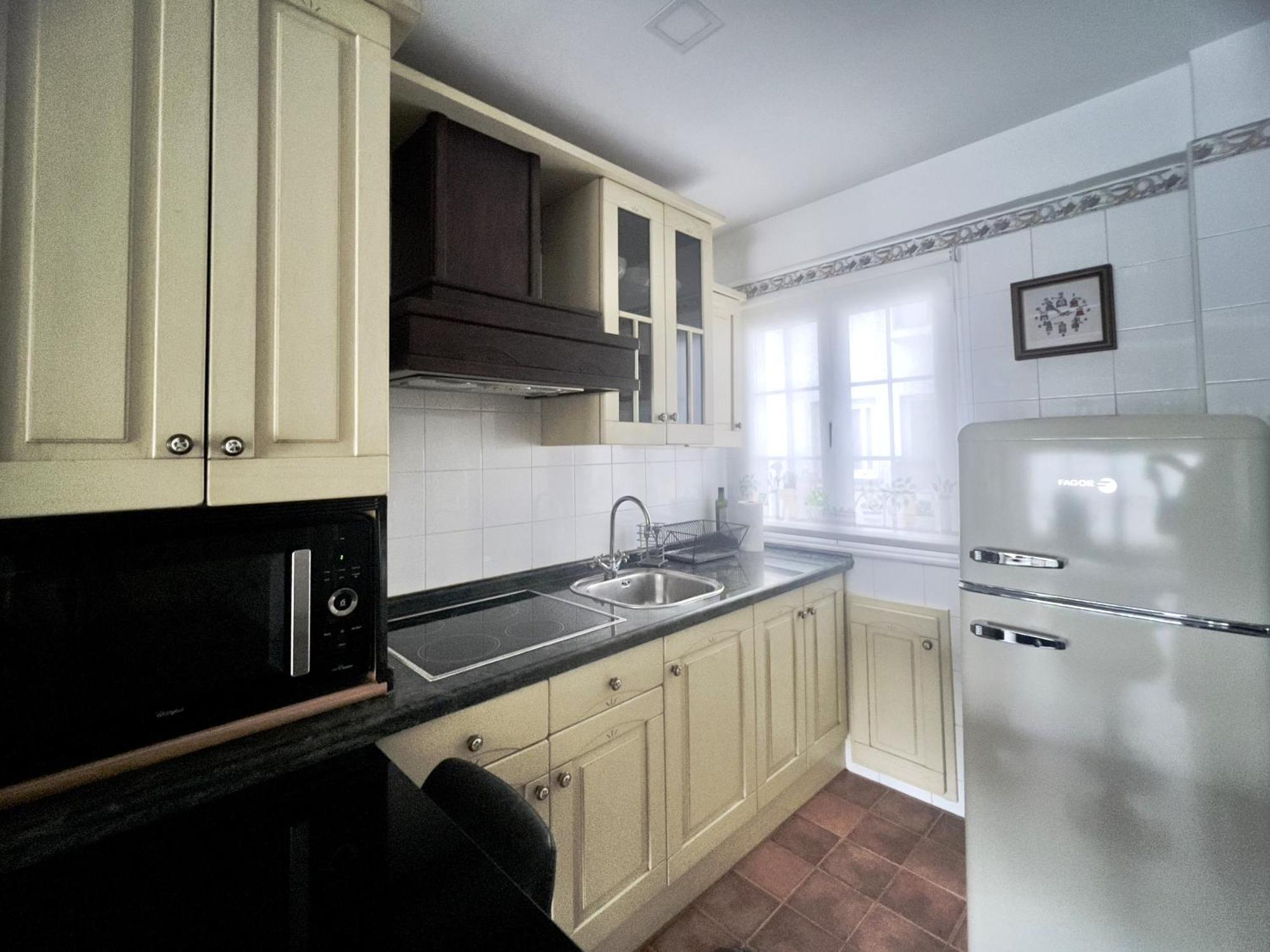 Housing Leon Marigold Apartment Bagian luar foto